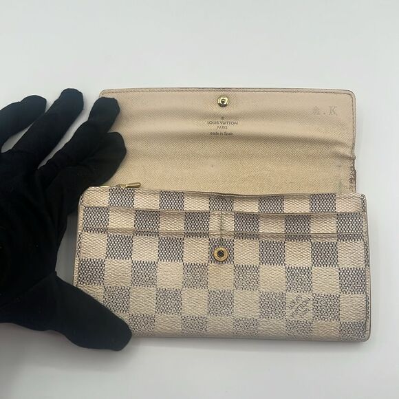 LOUIS VUITTON DAMIER AZUR SARAH WALLET - Picture 7 of 16